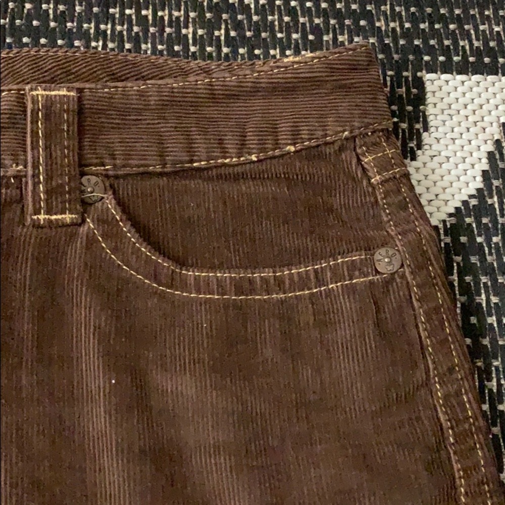 Corduroy skirt - Picture 2 of 3